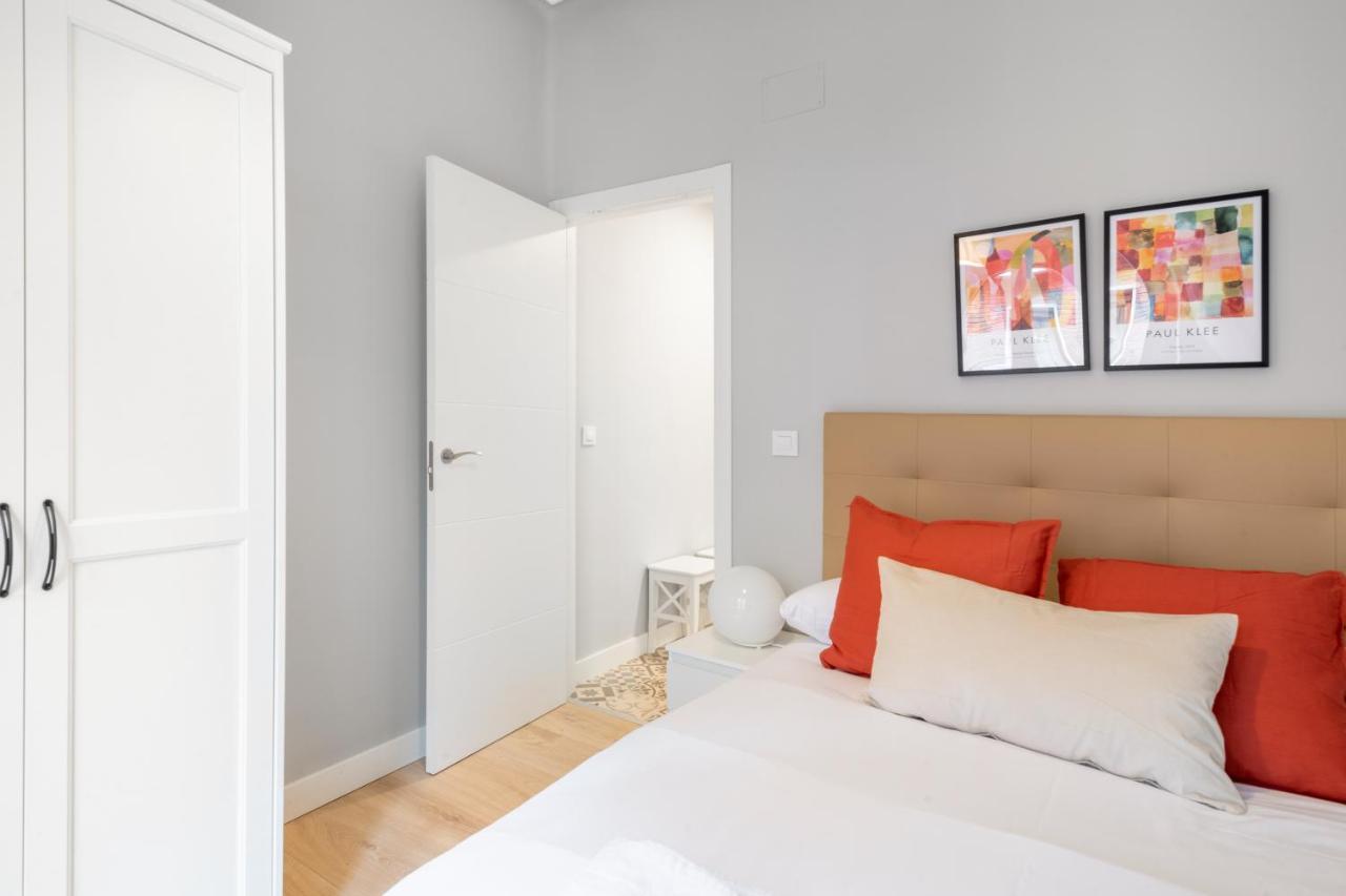 2 Bedrooms 1 Bathroom Furnished - Lavapies - Modern - Mintystay Madrid Extérieur photo