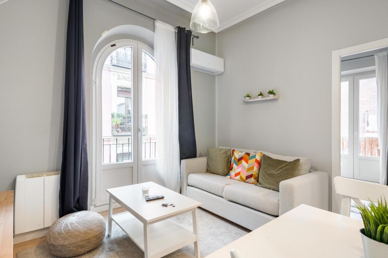 2 Bedrooms 1 Bathroom Furnished - Lavapies - Modern - Mintystay Madrid Extérieur photo