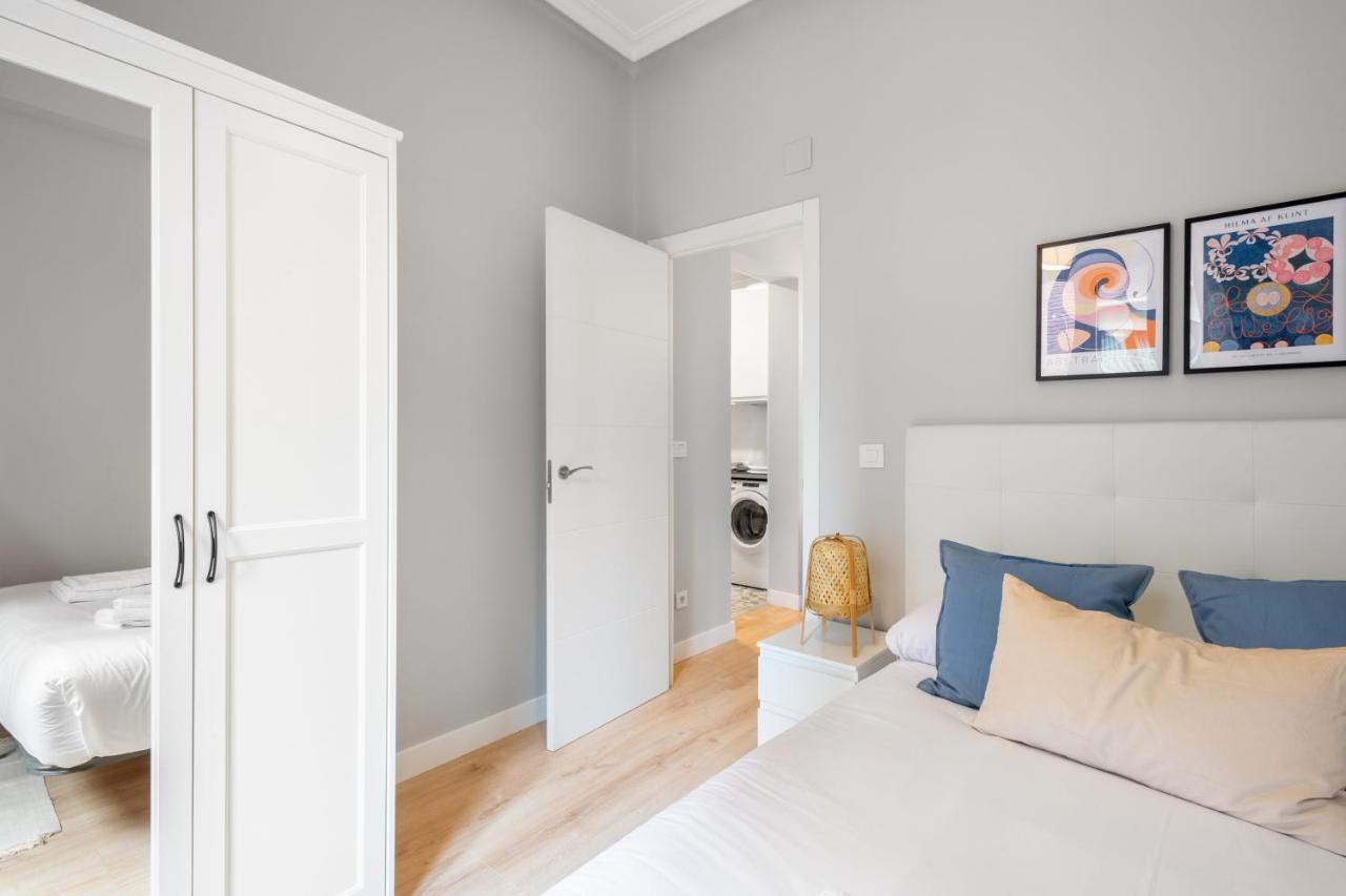 2 Bedrooms 1 Bathroom Furnished - Lavapies - Modern - Mintystay Madrid Extérieur photo
