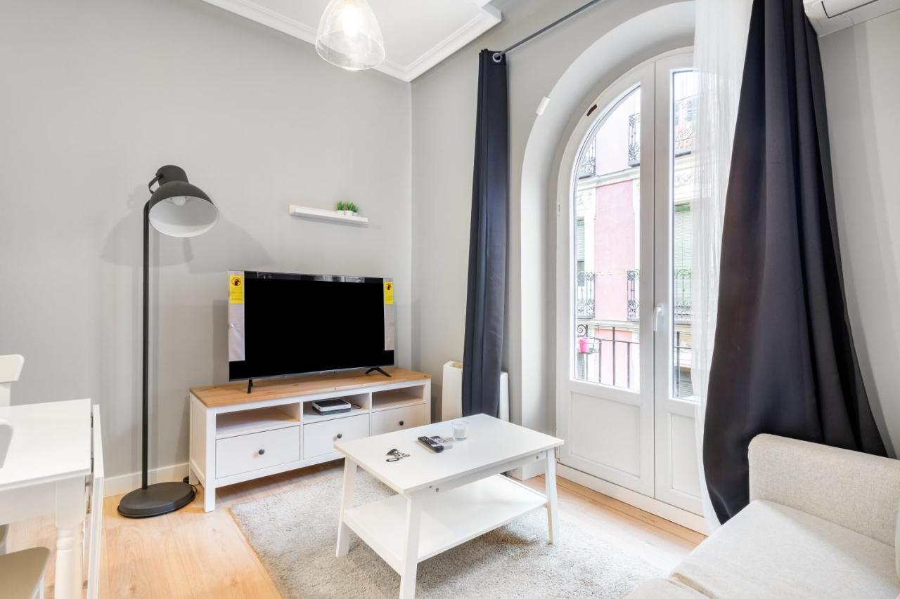 2 Bedrooms 1 Bathroom Furnished - Lavapies - Modern - Mintystay Madrid Extérieur photo